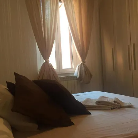 Апартаменты Linate House *